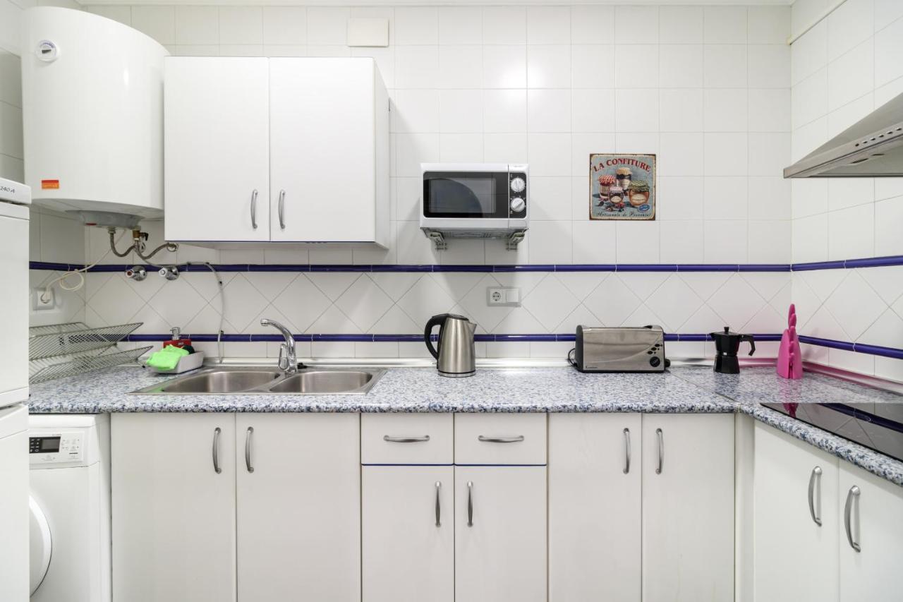 Great Apartment Parking Гранада Экстерьер фото