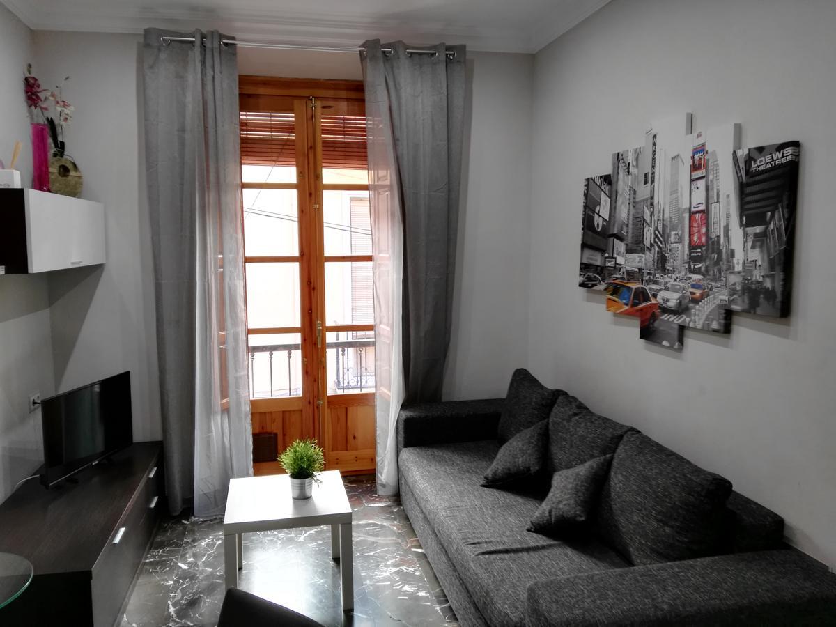 Great Apartment Parking Гранада Экстерьер фото